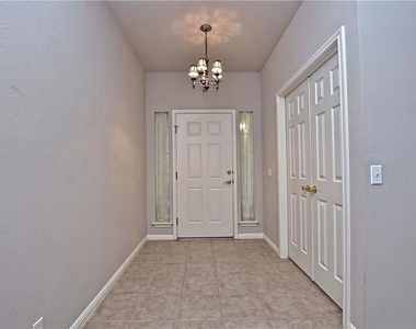 4018 Cargill Dr - Photo Thumbnail 4