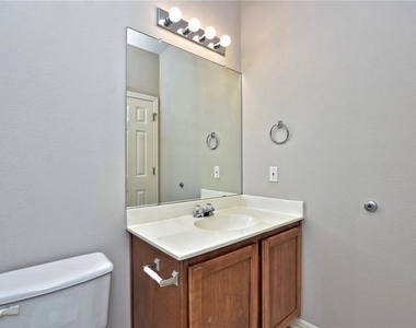 4018 Cargill Dr - Photo Thumbnail 10