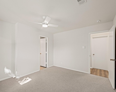 701 Buffalo Pass - Photo Thumbnail 14