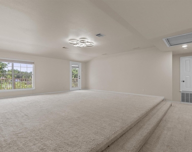 201 Covala Dr - Photo Thumbnail 23