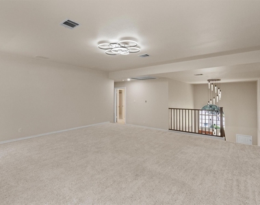 201 Covala Dr - Photo Thumbnail 21