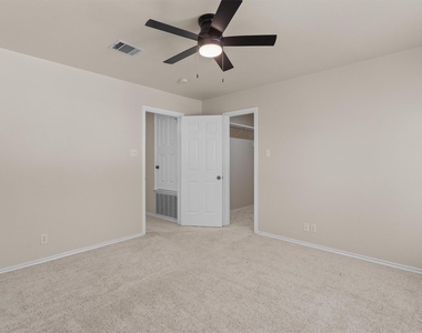 201 Covala Dr - Photo Thumbnail 31
