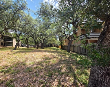 8418 Fathom Cir - Photo Thumbnail 3