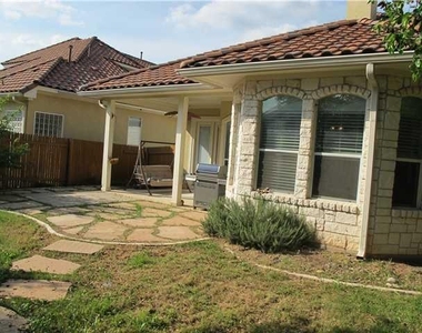 15209 Interlachen Dr - Photo Thumbnail 11
