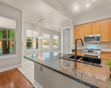 2216 Thornton Rd - Photo Thumbnail 5
