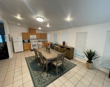 1500 E 2nd St - Photo Thumbnail 8