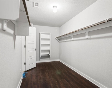 11817 Emerald Springs Ln - Photo Thumbnail 20