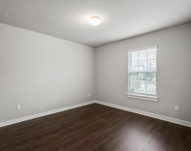11817 Emerald Springs Ln - Photo Thumbnail 14