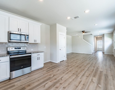147a Waterside Rd - Photo Thumbnail 9
