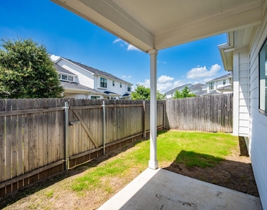 147a Waterside Rd - Photo Thumbnail 19