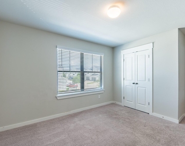 147a Waterside Rd - Photo Thumbnail 18