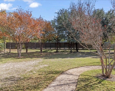 1601 Houston St - Photo Thumbnail 22
