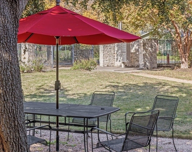 1601 Houston St - Photo Thumbnail 23