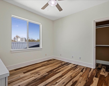 1601 Houston St - Photo Thumbnail 19