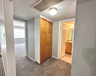 601 W 11th St - Photo Thumbnail 15