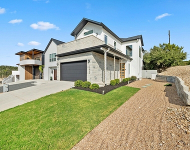 14908 Oklahoma St - Photo Thumbnail 2