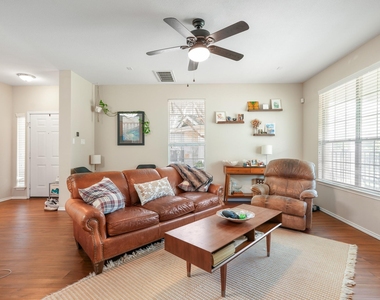 1900 Scofield Ridge Pkwy - Photo Thumbnail 8
