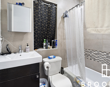 638 Classon Ave 11238 - Photo Thumbnail 9