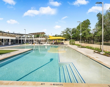 100 Captain Dooley Ln - Photo Thumbnail 6