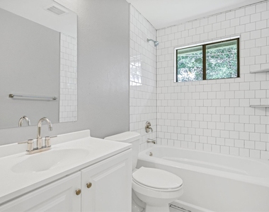 505 Old West Dr - Photo Thumbnail 19
