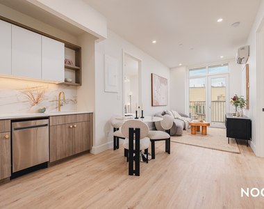 27-16 21st St 11102 - Photo Thumbnail 13