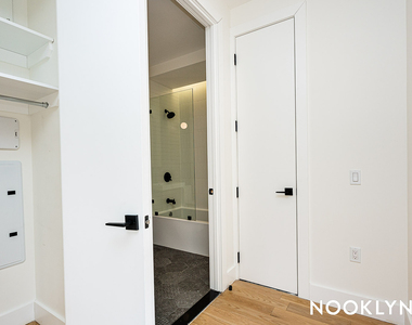 1052 Greene Ave 11221 - Photo Thumbnail 13
