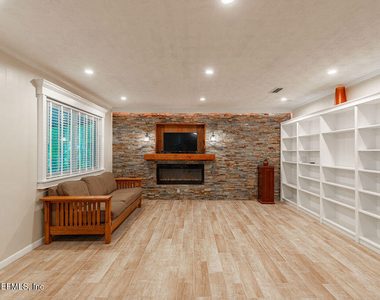 5018 County Road 214 - Photo Thumbnail 10