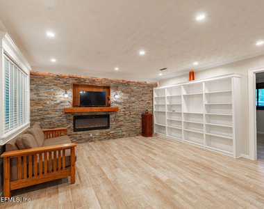 5018 County Road 214 - Photo Thumbnail 11