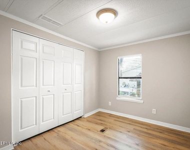 1642 Hammond Boulevard - Photo Thumbnail 15