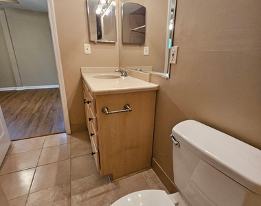 1164 Maynard Street - Photo Thumbnail 7