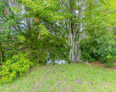 8118 Baymeadows Circle - Photo Thumbnail 28
