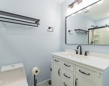 8118 Baymeadows Circle - Photo Thumbnail 24