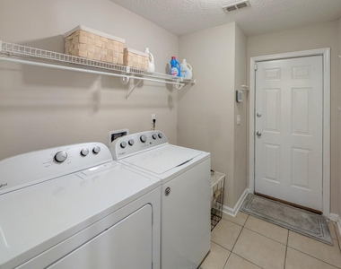 12985 Harborton Drive - Photo Thumbnail 22