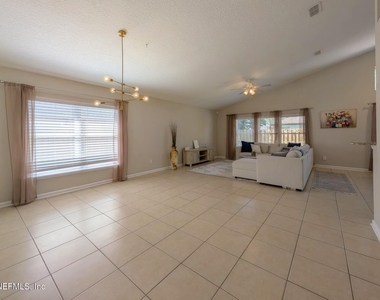 12985 Harborton Drive - Photo Thumbnail 2