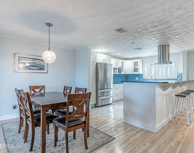 3320 America Avenue - Photo Thumbnail 13