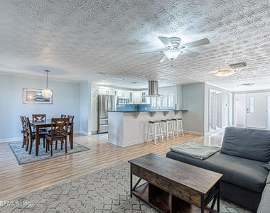 3320 America Avenue - Photo Thumbnail 11