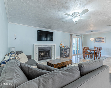 3320 America Avenue - Photo Thumbnail 8