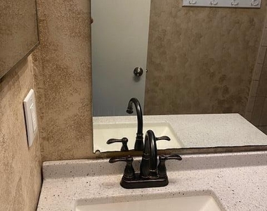 85 Debarry Avenue - Photo Thumbnail 17