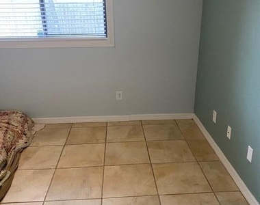 85 Debarry Avenue - Photo Thumbnail 16