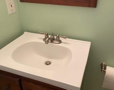 85 Debarry Avenue - Photo Thumbnail 7