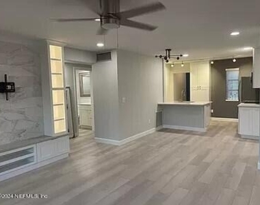 600 Domenico Circle - Photo Thumbnail 13
