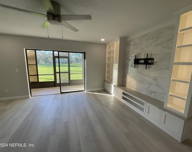 600 Domenico Circle - Photo Thumbnail 16