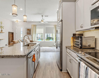 11475 Surfline Court - Photo Thumbnail 9