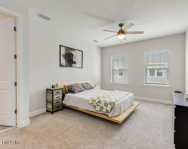 11475 Surfline Court - Photo Thumbnail 16