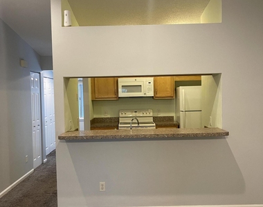 3270 Ricky Drive - Photo Thumbnail 6