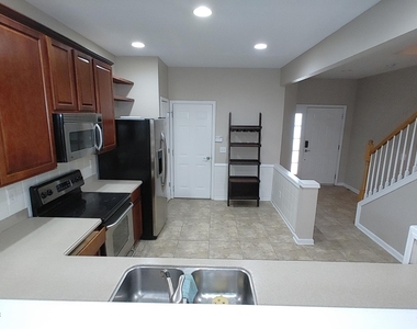 11225 Campfield Circle - Photo Thumbnail 8
