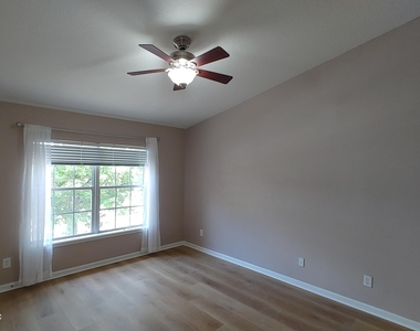 11225 Campfield Circle - Photo Thumbnail 22