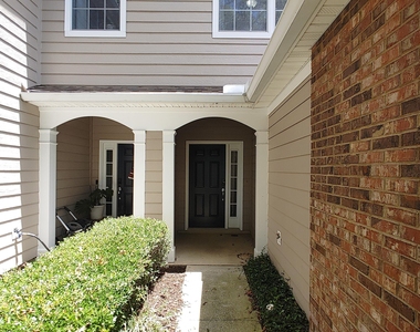 11225 Campfield Circle - Photo Thumbnail 2