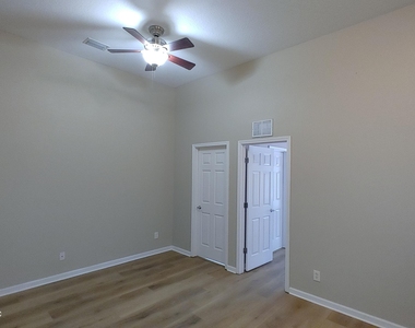 11225 Campfield Circle - Photo Thumbnail 21