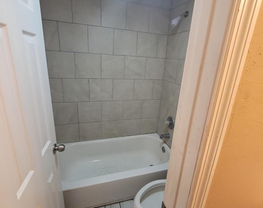 1648 E 16th Street - Photo Thumbnail 13